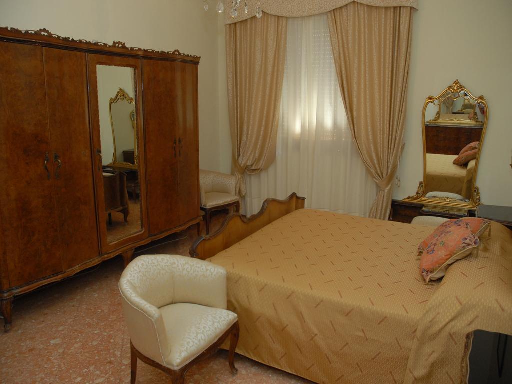 Casa Rachele Panzió Piano di Sorrento Szoba fotó